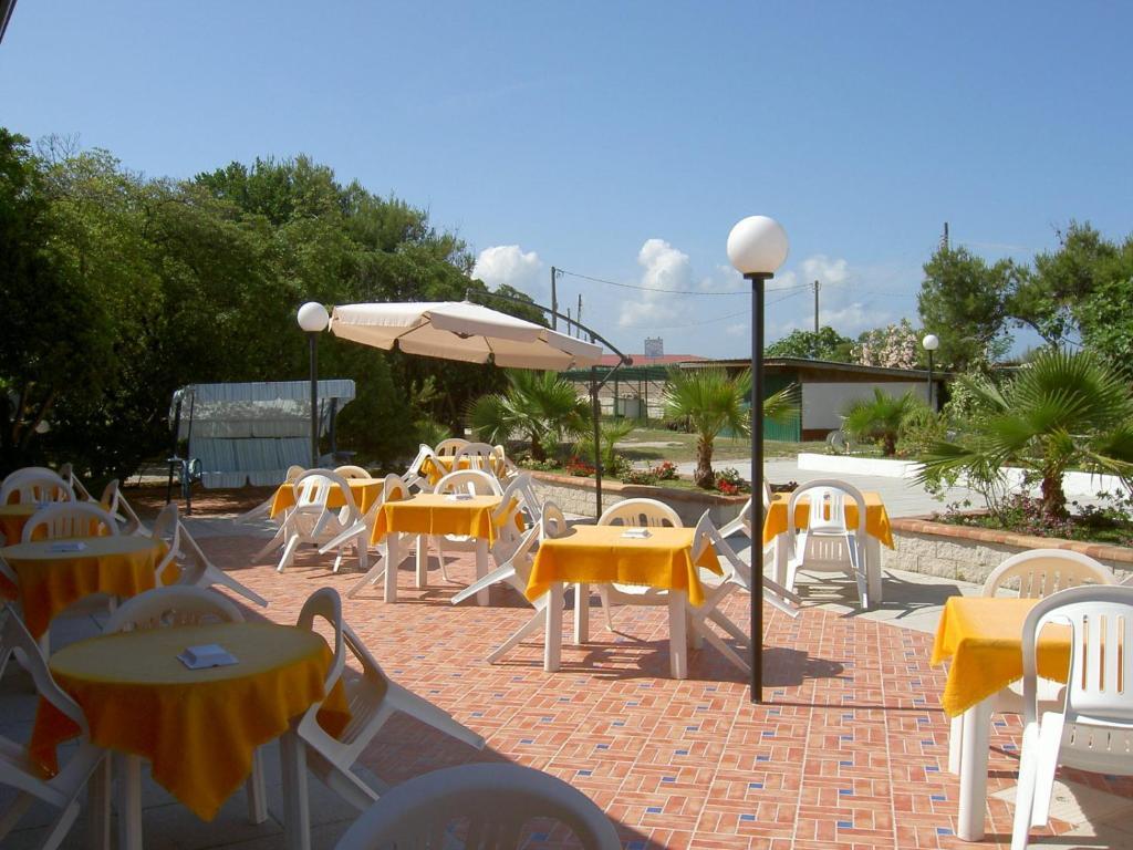 Baia Del Sole Hotel Paestum Exterior foto